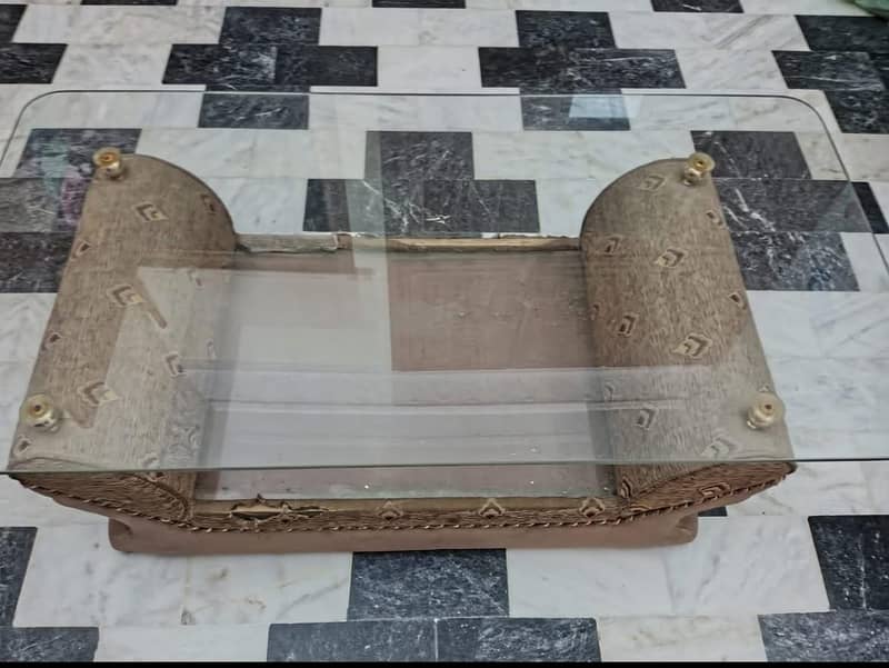center table 0