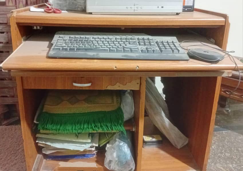 Wooden Computer Table 1
