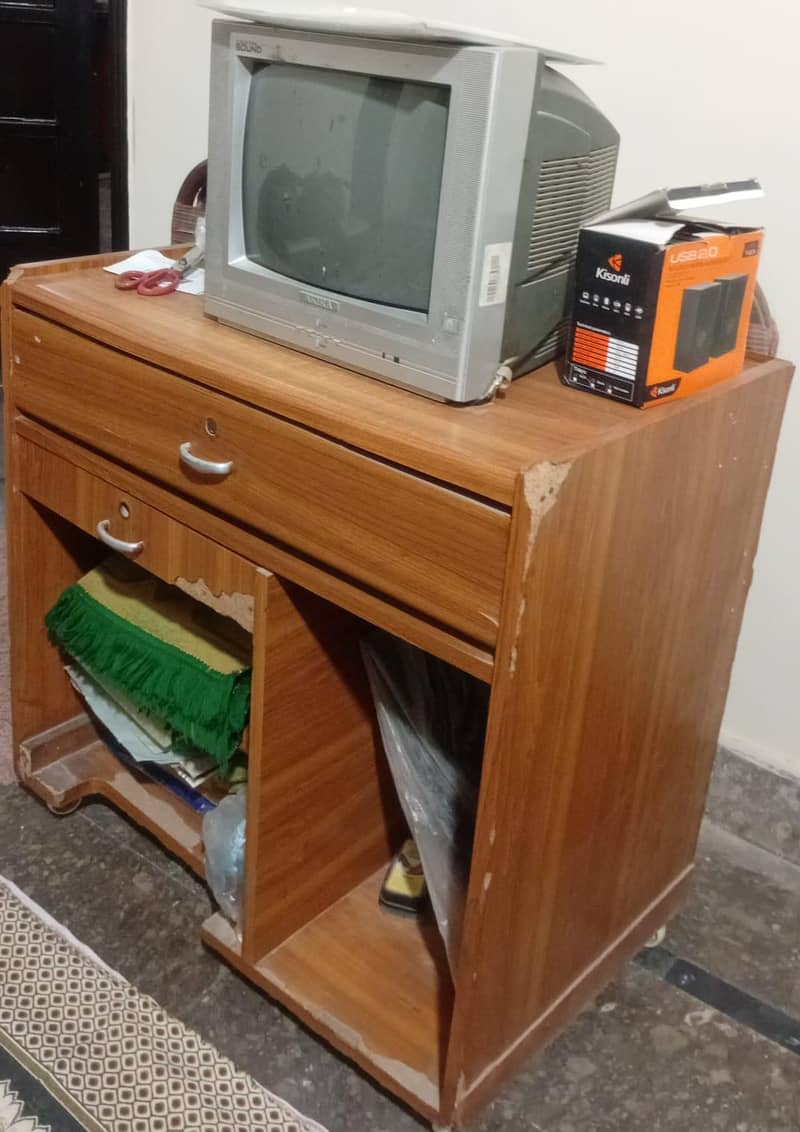 Wooden Computer Table 3