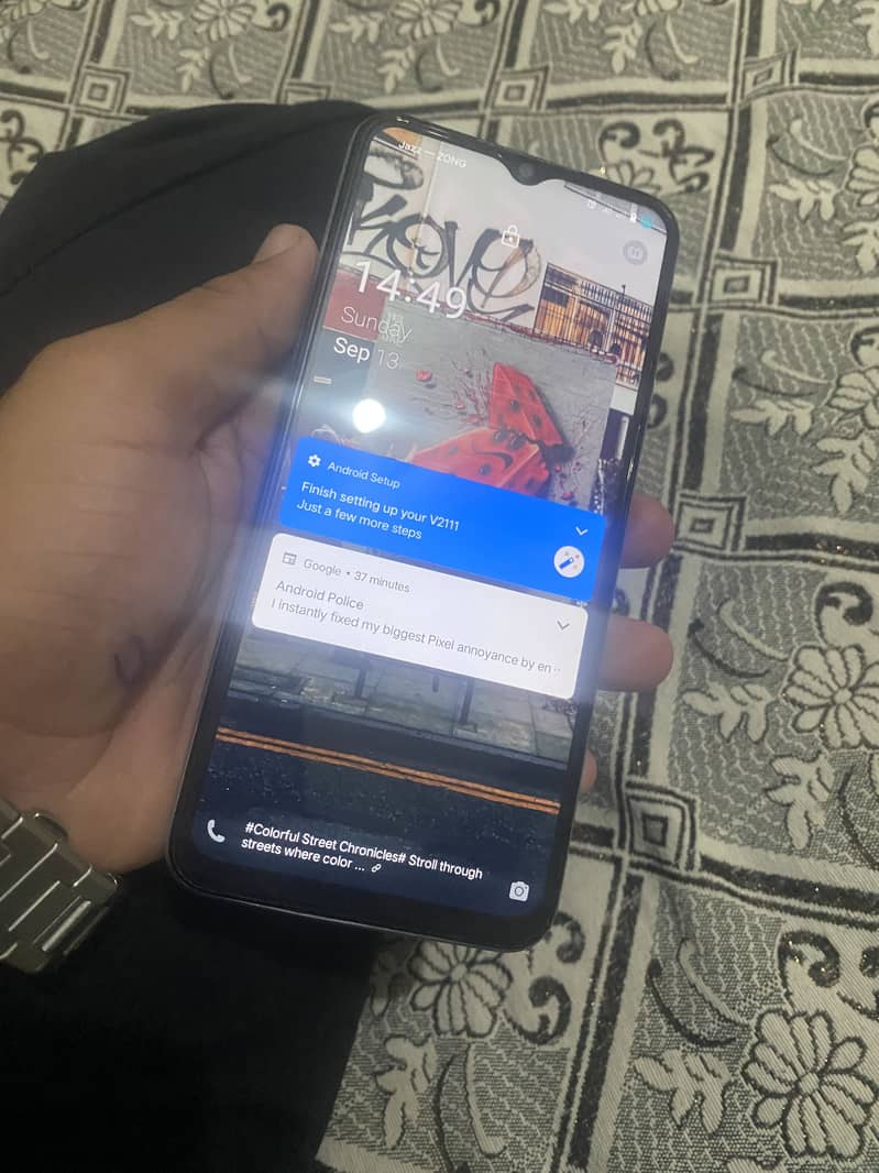 Vivo V21 SE 3