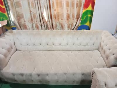 Selling 7 Seater sofa's