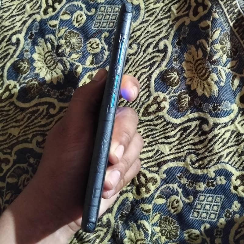 OPPO A9 0