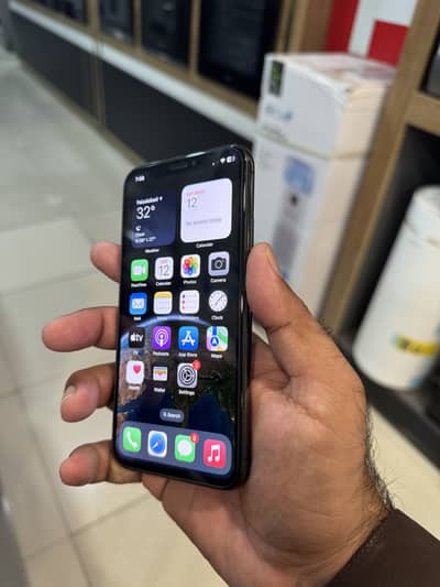 iPhone X 256 Gb PTA Approved