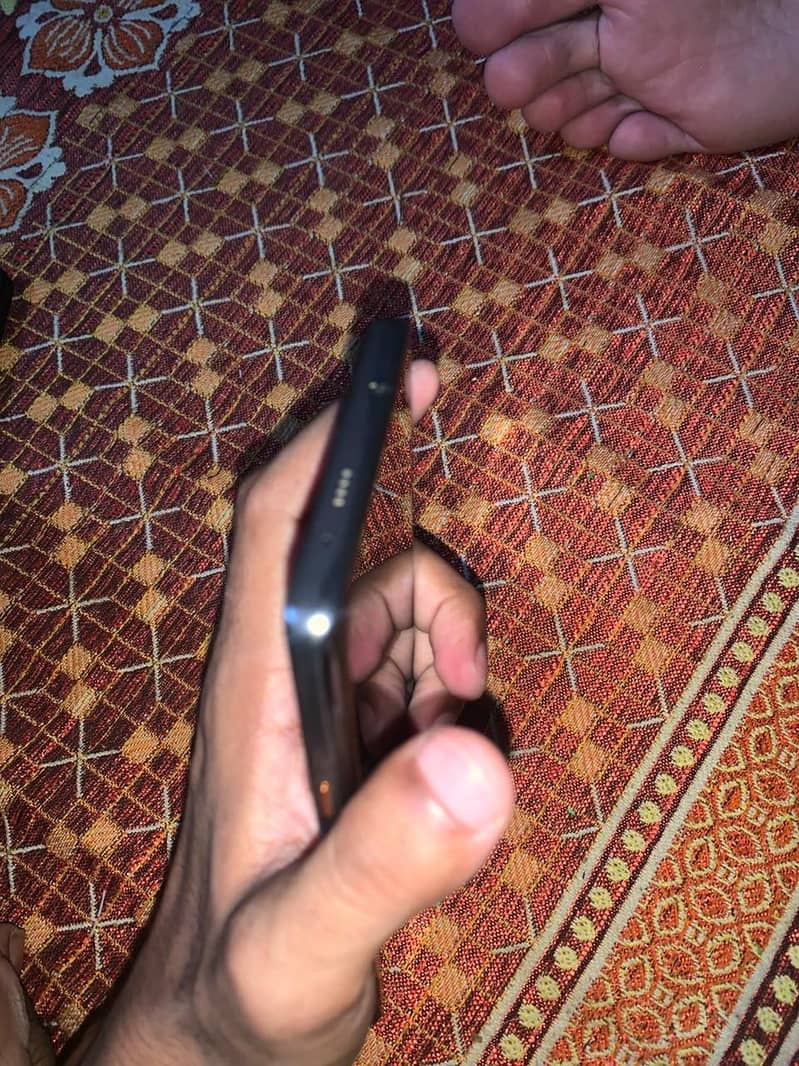 Tecno CAMON 40 Pro 8