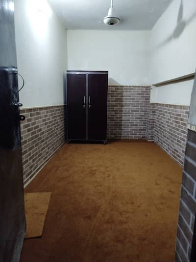 DECENT BOYS HOSTEL 03210888324