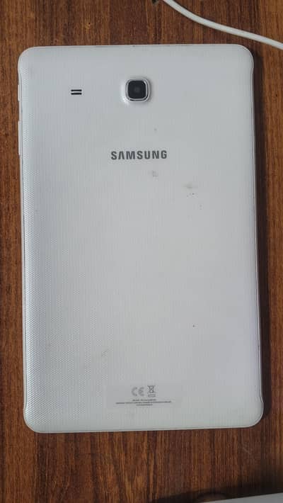 Samsung Tab E sm-T560