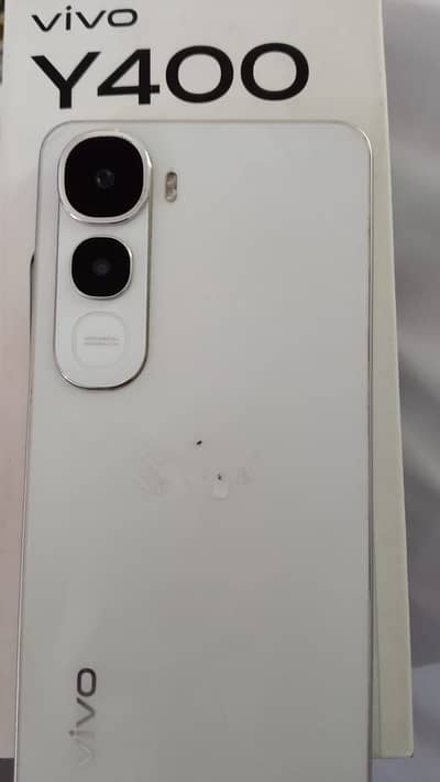 Vivo Y400