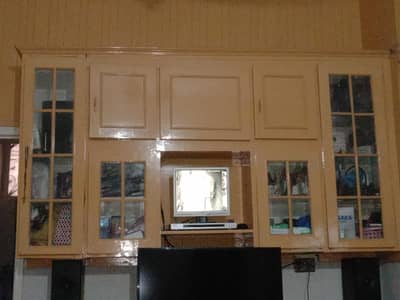 hanging cabinet
