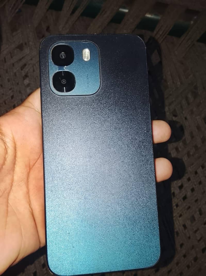 OPPO A6 0