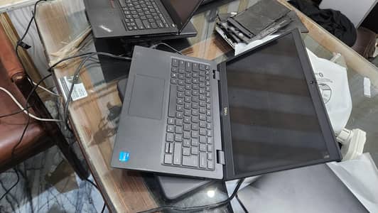 Dell latitude 3420 | i5 11th | 8gb ram | 256nvme