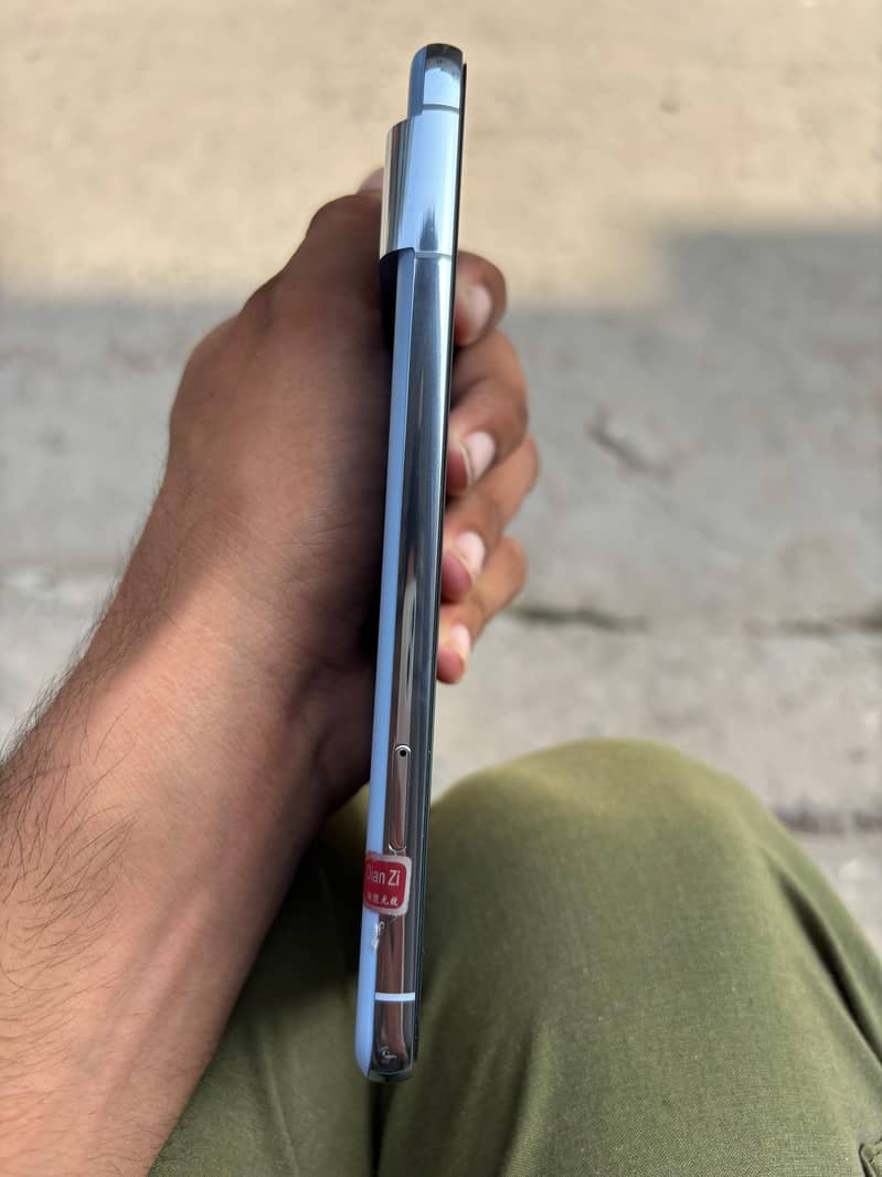 Google Pixel 8 Pro 3