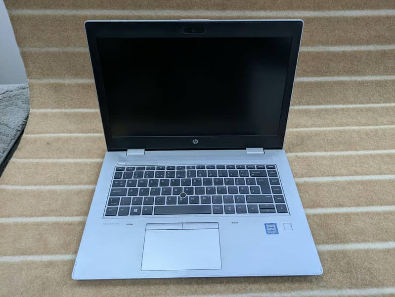 HP Laptop Available at Waheed Computer 3