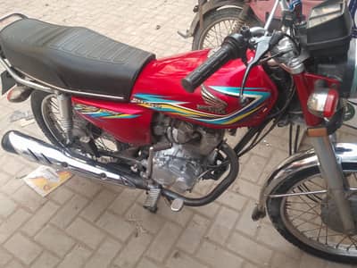 Honda 127 2017 urgent sale 03313549748