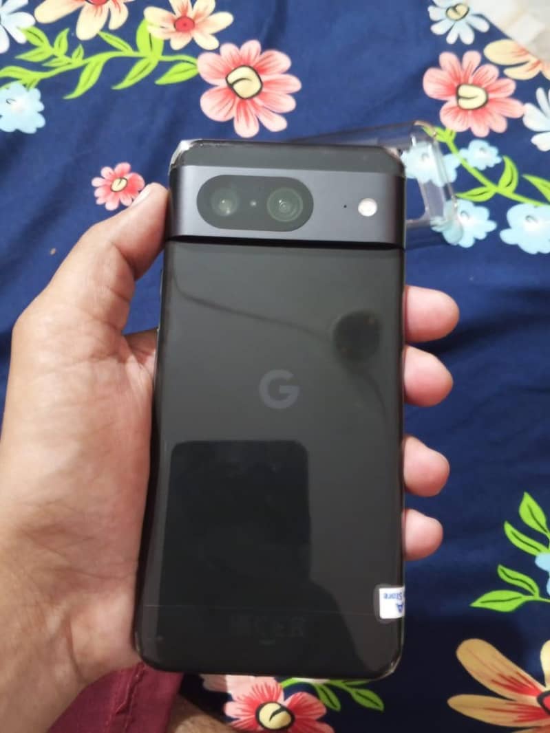 Google Pixel 8 7