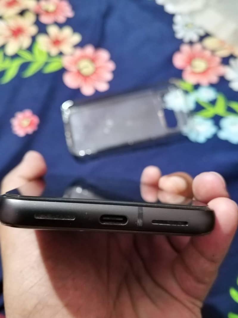 Google Pixel 8 9