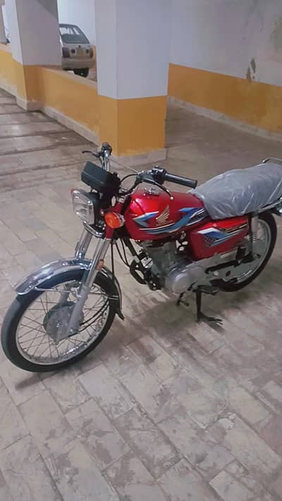 Honda CG 125 2024-2025