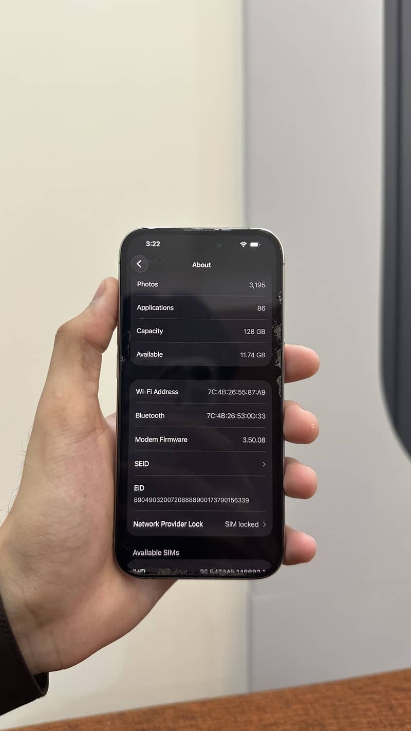 Apple iPhone 15 Pro 3