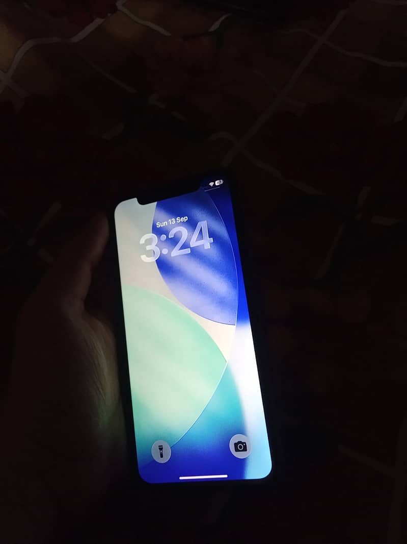 Apple iPhone 11 3