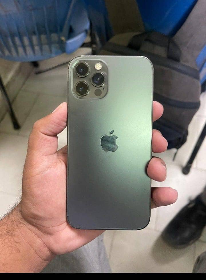 Apple iPhone 12 Pro 1