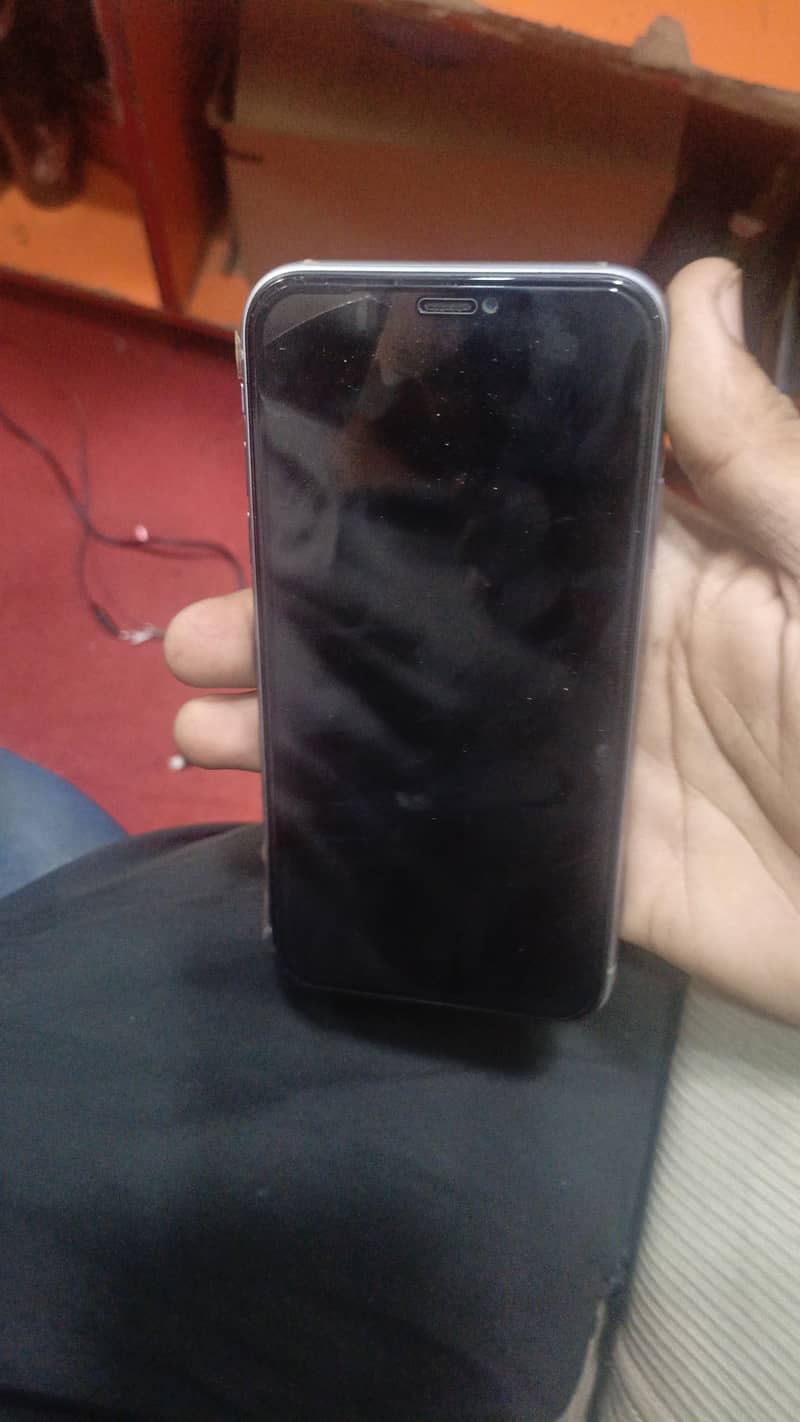 Apple iPhone 11 1