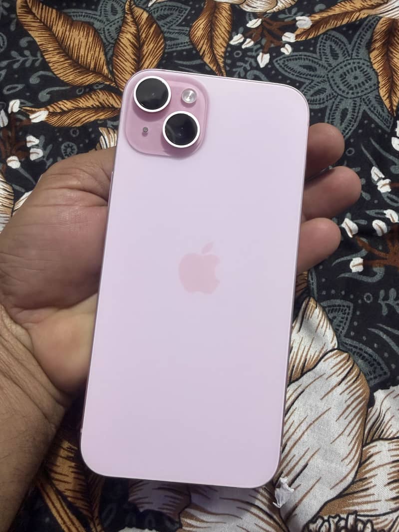 Apple iPhone 15 plus 1