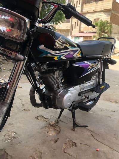 Honda CG125 10/10 condition