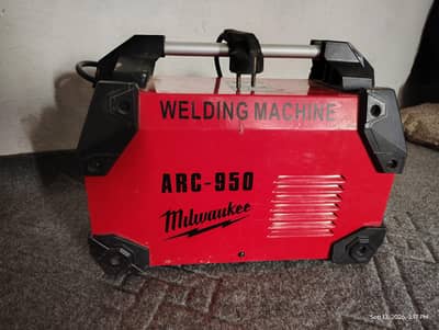 ARC-950 welding plant in 10/10 condition no open no repair