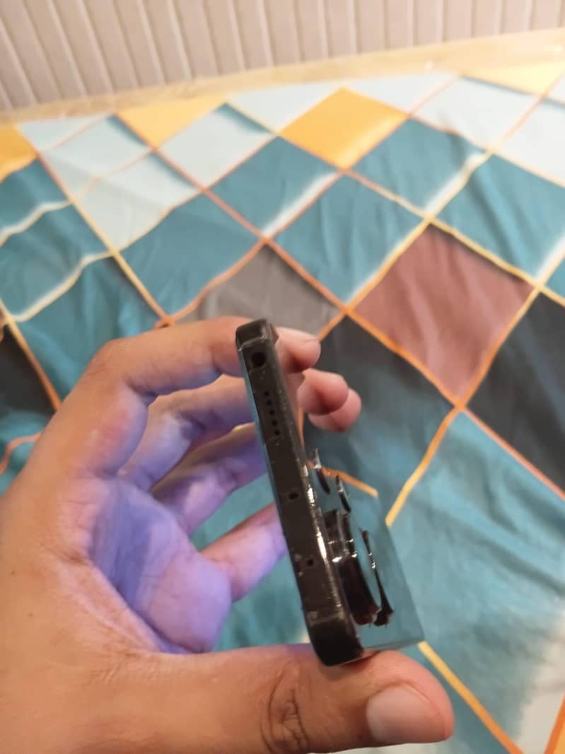 Xiaomi Redmi Note 13 Pro 3