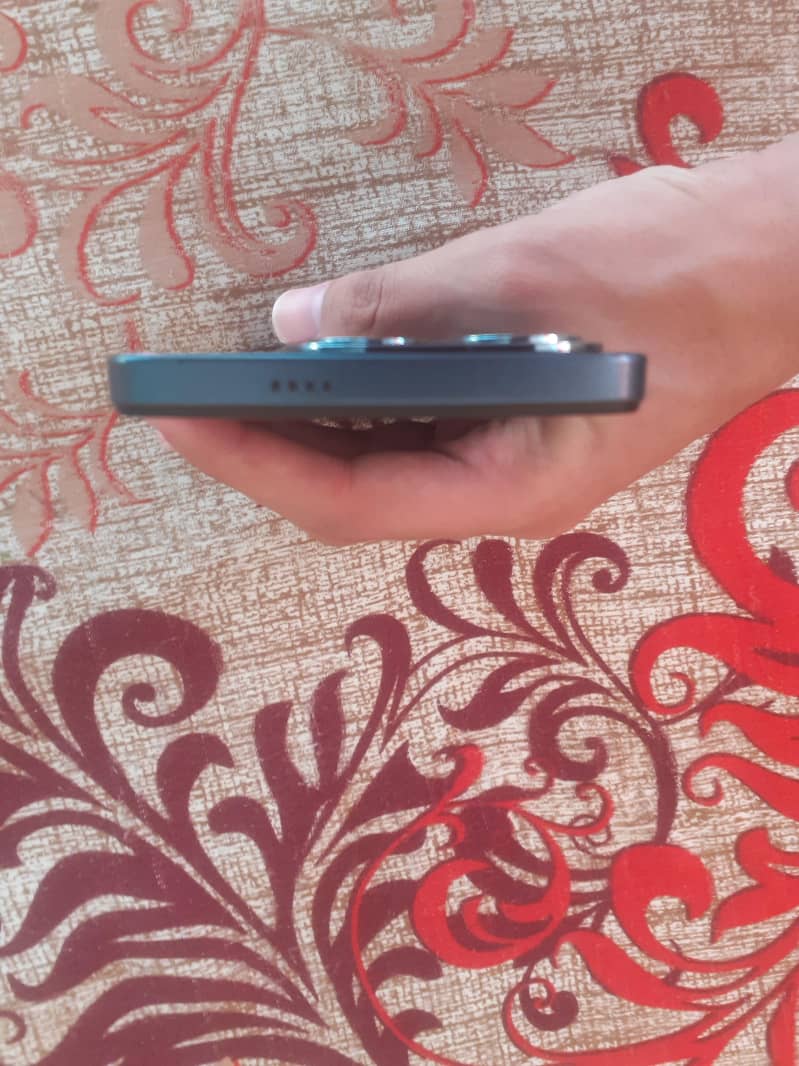 Tecno Spark 20 4