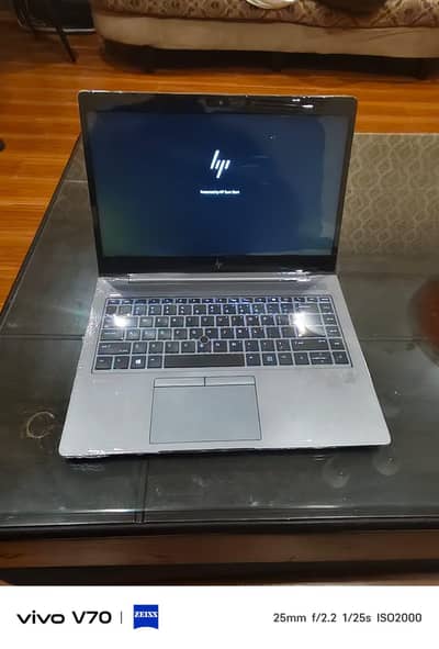 hp laptop zbook core i7 8th gen ddr4 8 gb 256 ssd