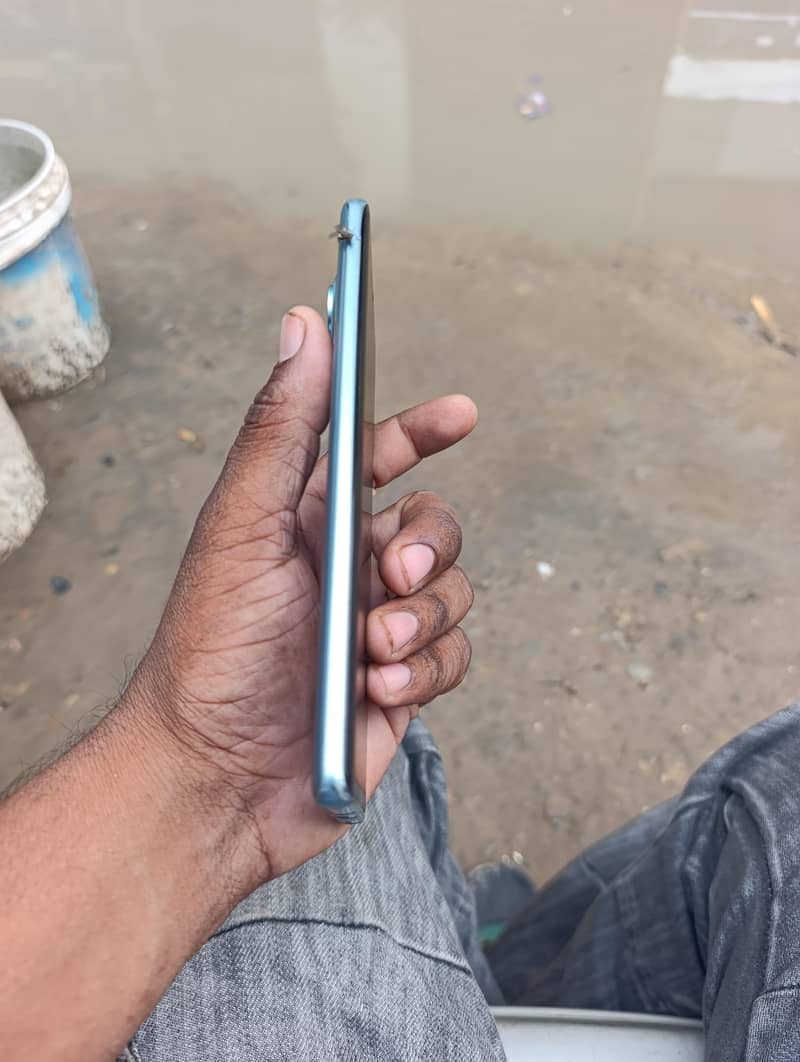 Xiaomi Redmi Note 14 Pro 1