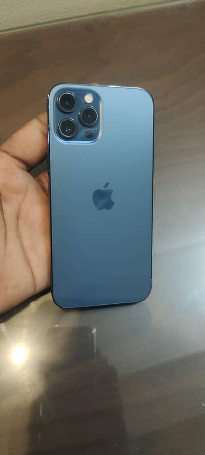 Apple iPhone 12 Pro Max water pack