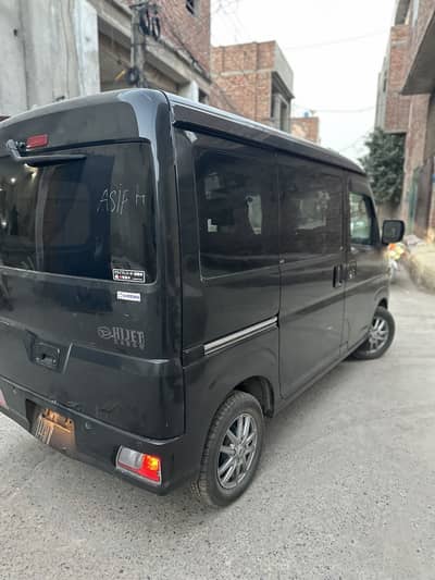 Daihatsu Hijet full option push start sofa seats 2022 model 2026 impor