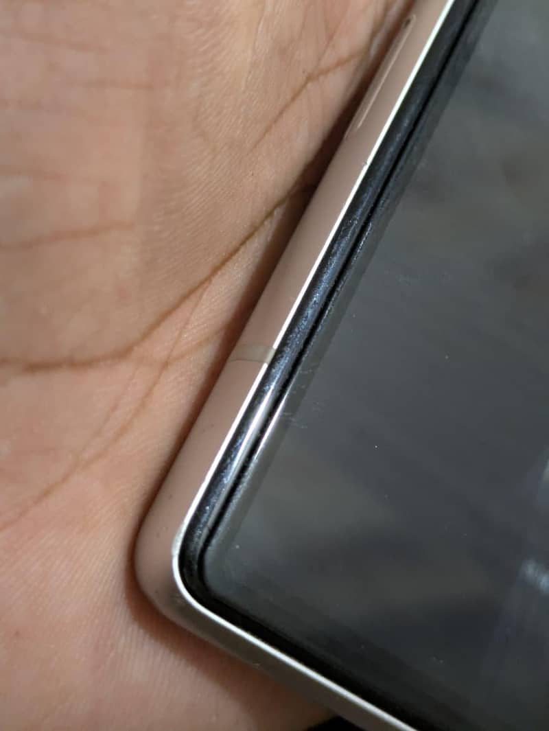 Google Pixel 7a 5