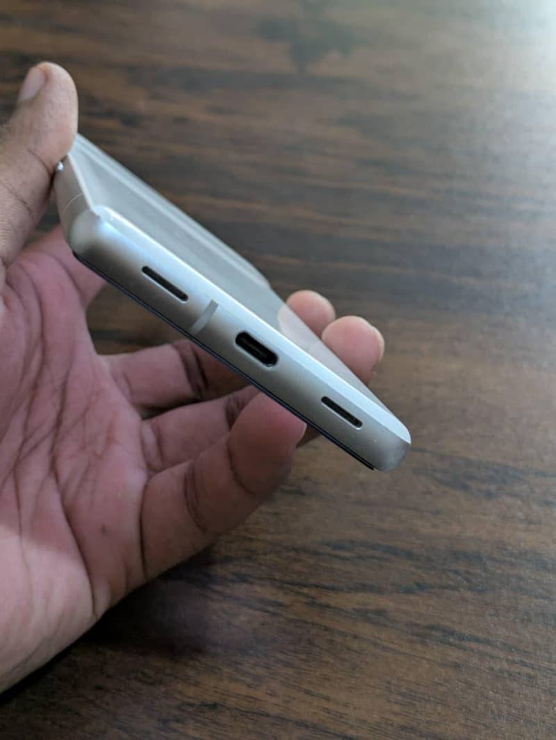 Google Pixel 7a 8