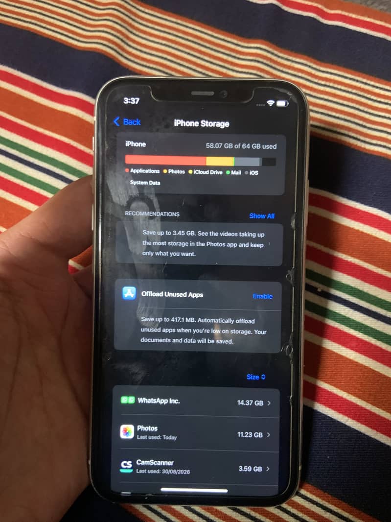 Iphone 11 4