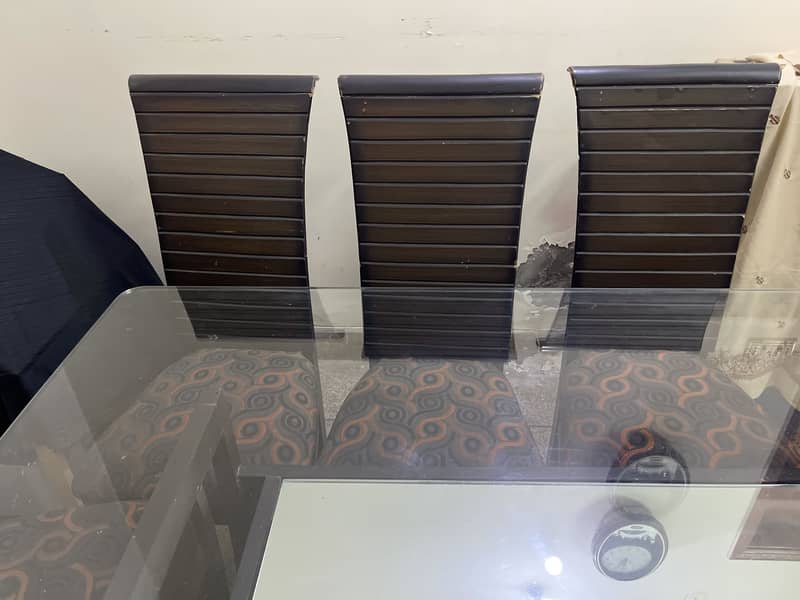 Dining Table with six chairs 0