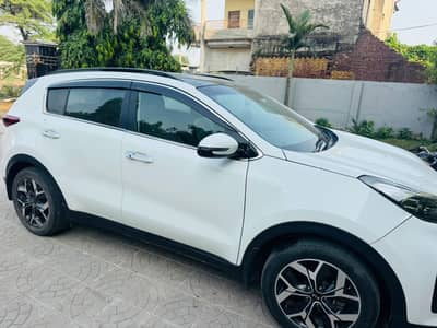 KIA Sportage 2022 total geunine front wheel drive own name urgent sale