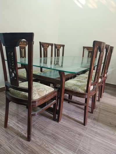 Dinning Table on Shesham Wood