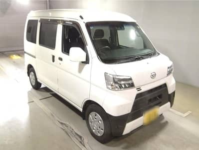 Daihatsu Mira 2023