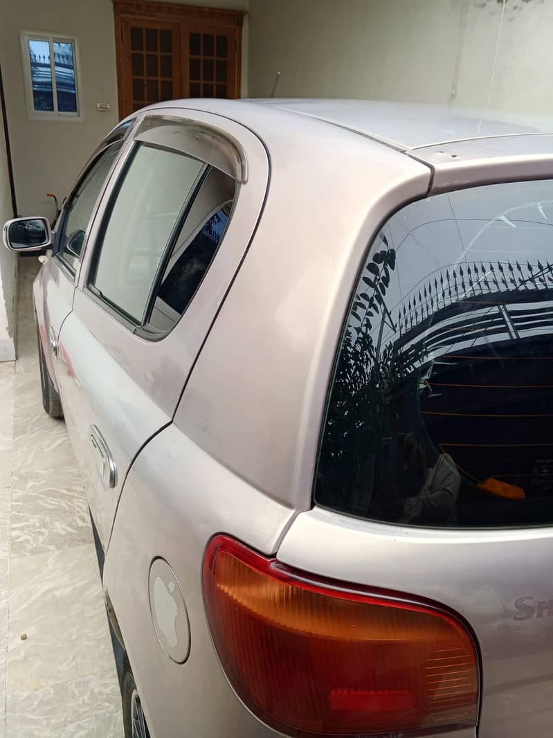 vitz 1999/2007 3
