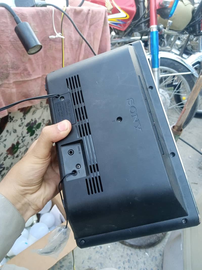 sony speaker 1