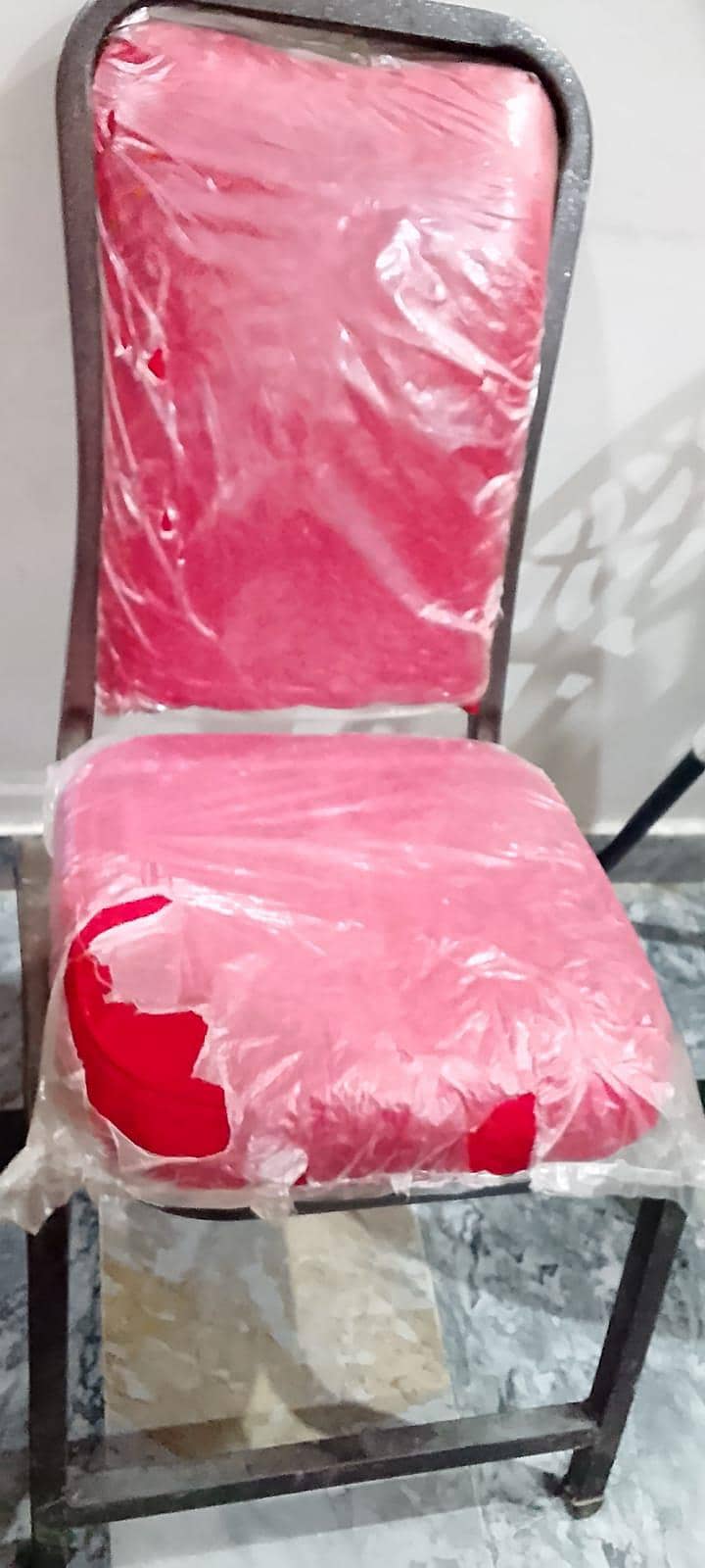 Chairs 0