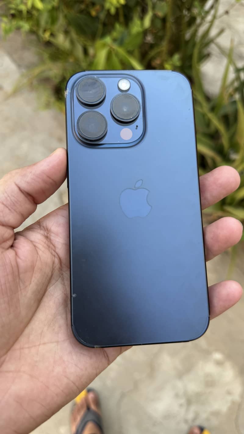 15 pro 1