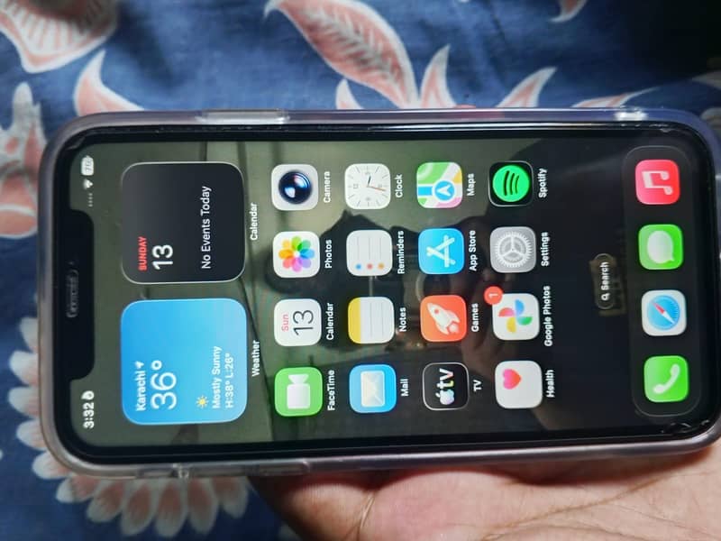 Apple iPhone 11 1