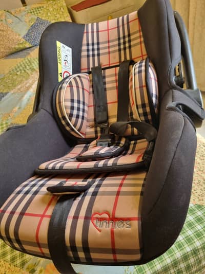 Tinnies baby car seat