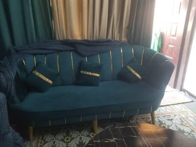 7 seater sofa set used only 3 months 10/10 condition