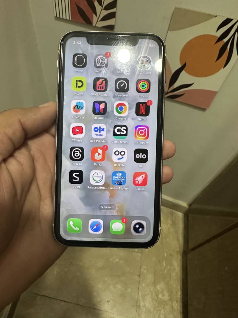 Apple iPhone 11 6