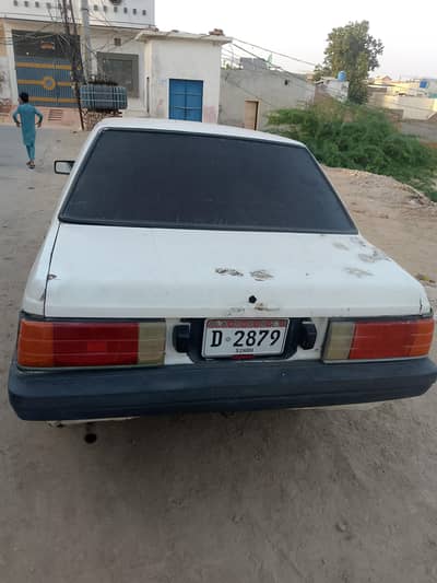 Nissan Sunny 1985
