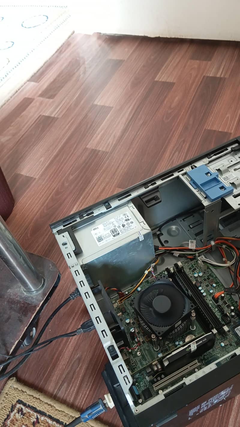 Dell Precision Tower 3620 1